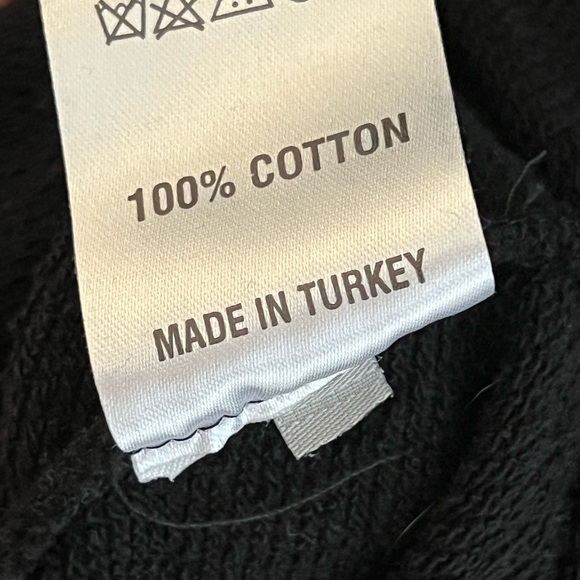 Les Hommes Geometric Print Black Sweater - Picture 5 of 5